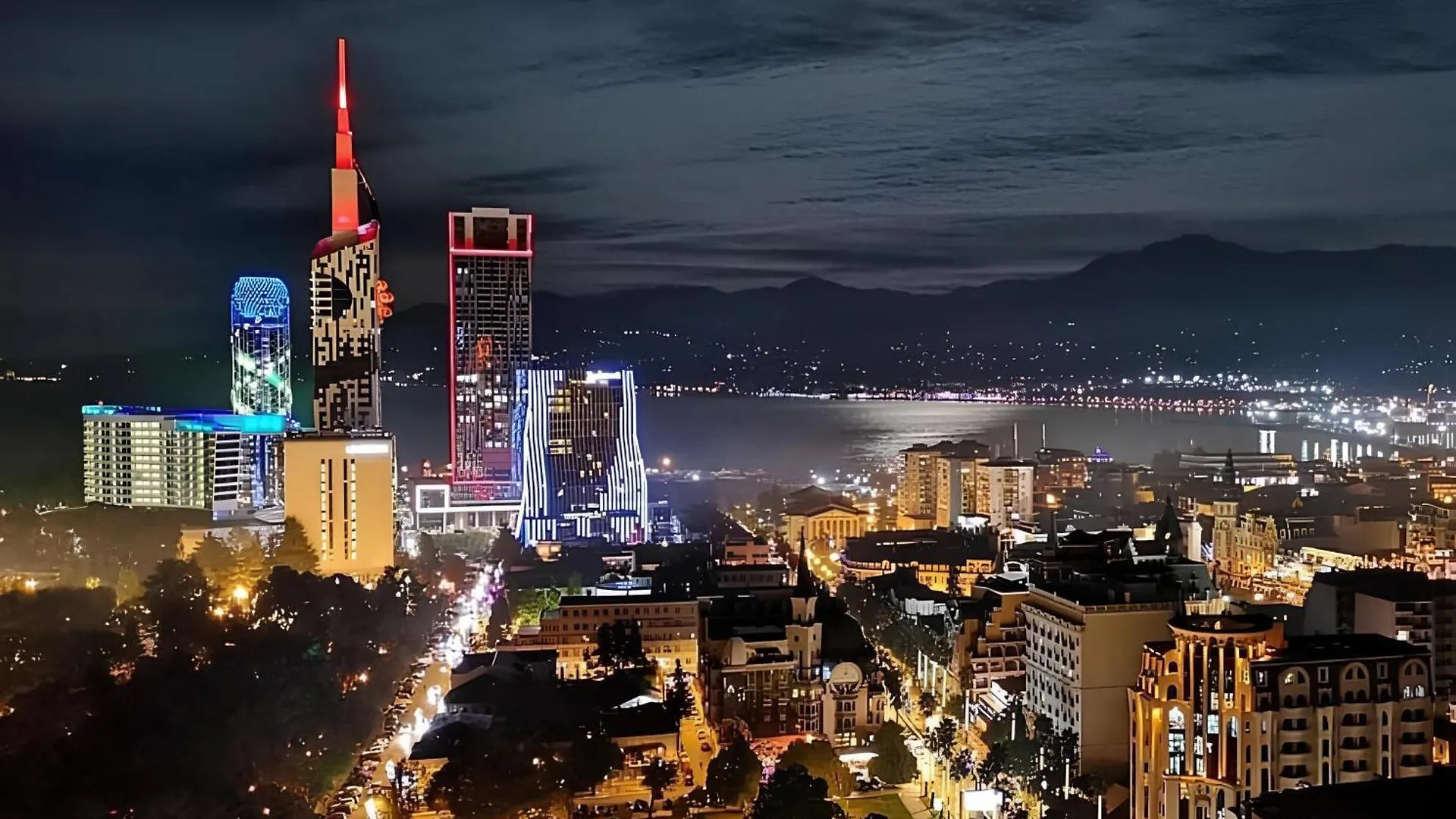 Panorama Orbi City Sea View 0*, Batumi Georgia